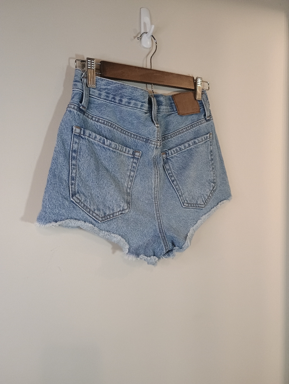 Aeropostale Mini Denim Shorts Women's Size 2 - Picture 7 of 9
